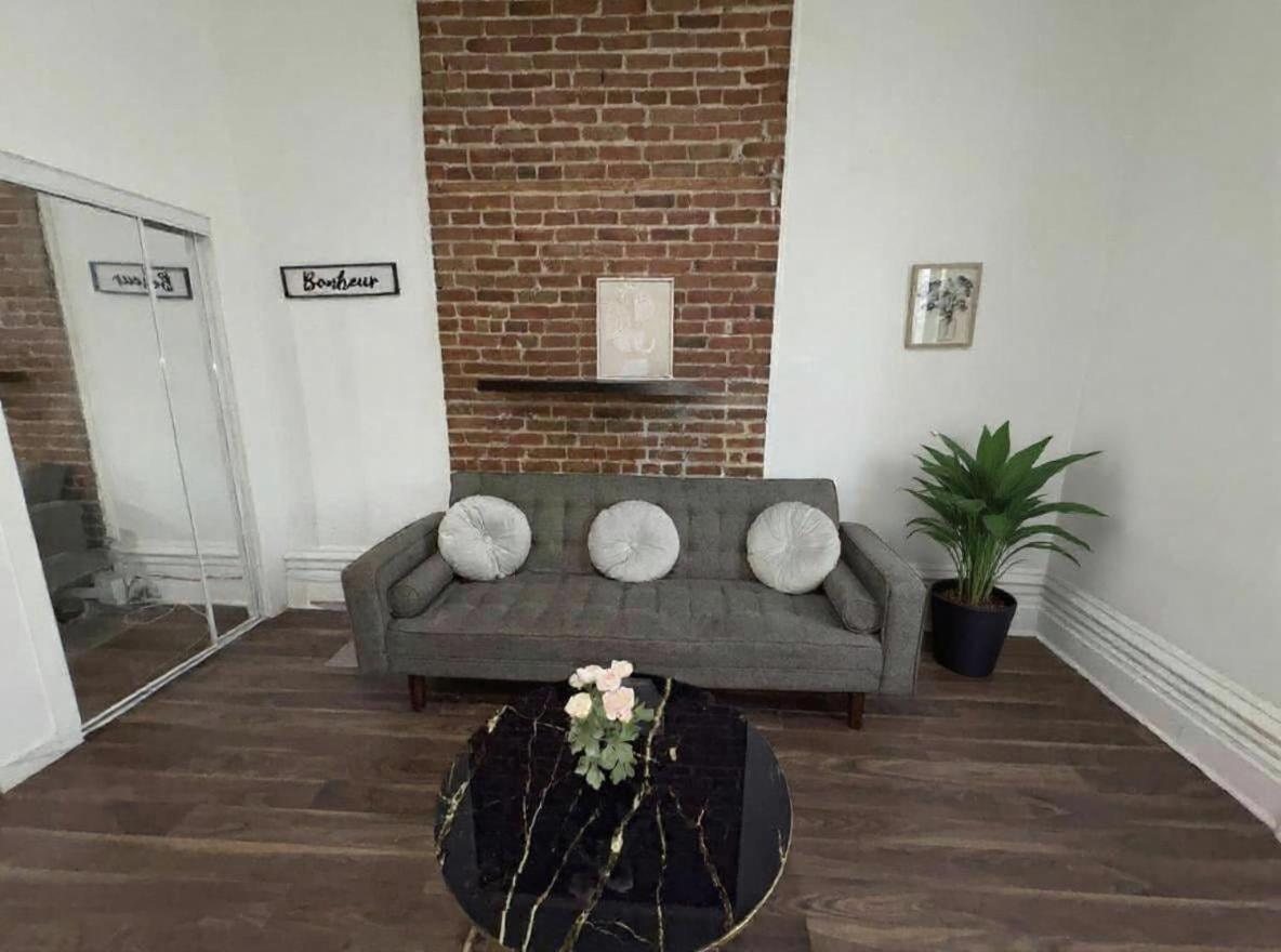 Cozy 1br Gem
